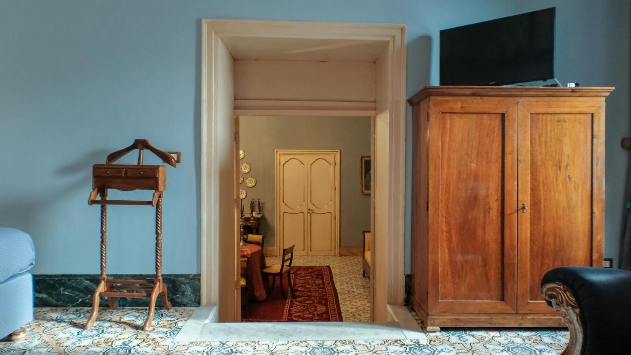 Donna Guia Suite Palermo Exteriér fotografie