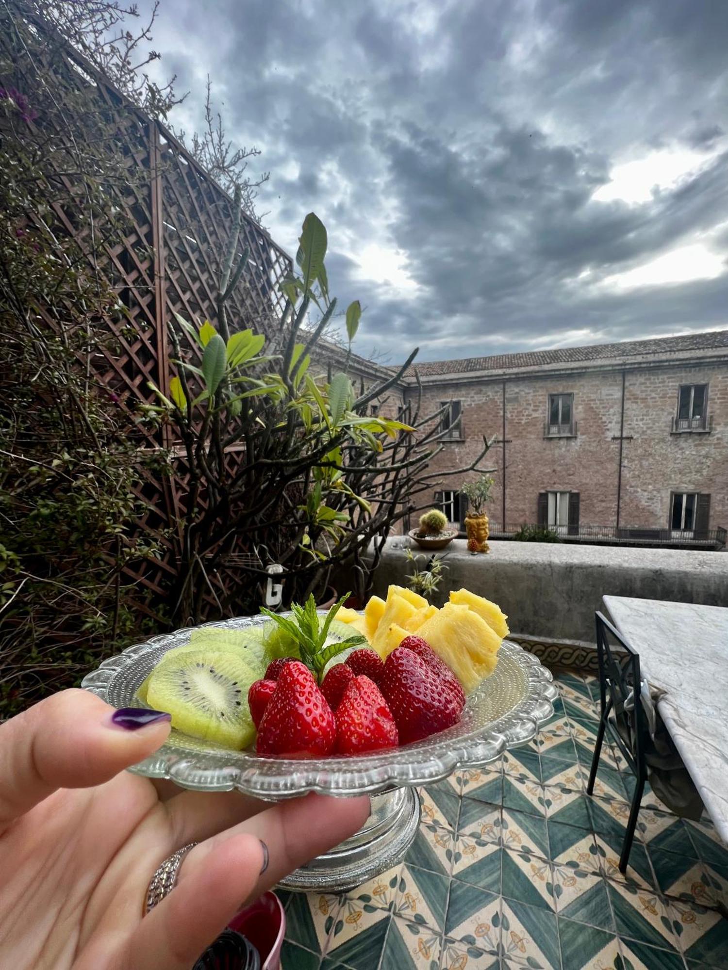 Donna Guia Suite Palermo Exteriér fotografie